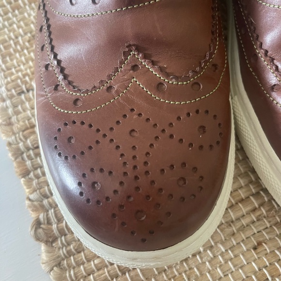 Men’s Undandy Wing Tip leather oxfords/ sneakers. Size 9 EU 42 - Picture 5 of 10